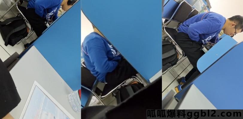 大学生上英语课在教室打飞机被同学偷拍 边听英语听力边打手枪 thumbnail